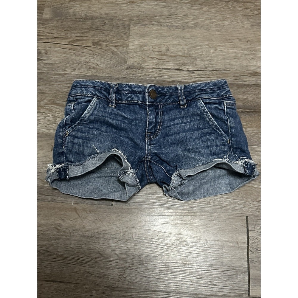 American Eagle Outfitters Women's Size 0‎ Frayed Medium Wash Stretch Jean Shorts